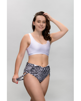 Basic pole dance and fitness top in white, comfortable sporty women's dancewear, front view,