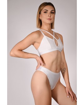 Water Shorts in cream – body-hugging lycra shorts designed for fluid movement in pole dance