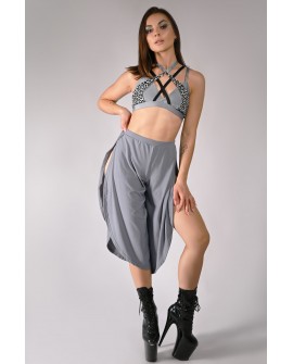 Boho pants in gray – flowing dance pants for pole dance, exotic pole, floorwork and belly dance, front view