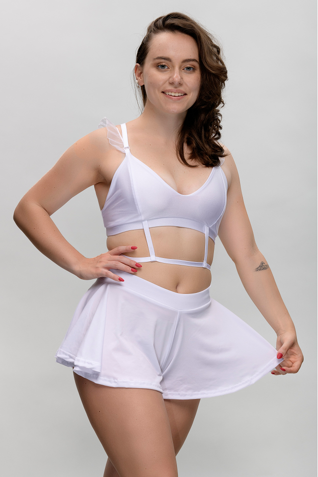 Boho shorts in white – front view showing flowing fabric and elastic waistband