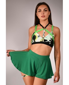 Boho shorts in juicy green – front view showing flowing fabric and elastic waistband