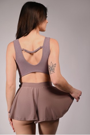 Boho shorts in light brown – back view highlighting soft drape and movement