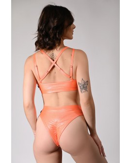Future Top in orange, back view – adjustable straps highlighting back line