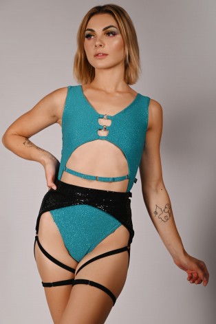 Glittery Chic bodysuit in turquoise with detachable chains and cut-out front, front view, stylized with siren belt