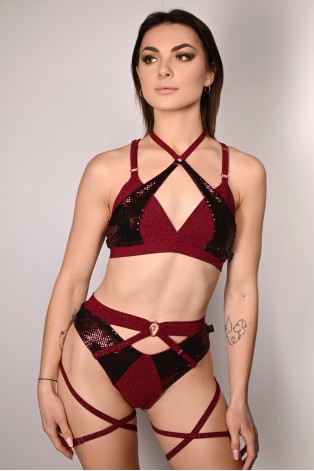 siren top glittery in burgundy, mermaid style front view with sequin scale inserts