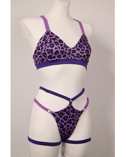 Caro Line Leopard Purple pole dance set with purple leopard print top and detachable thigh straps